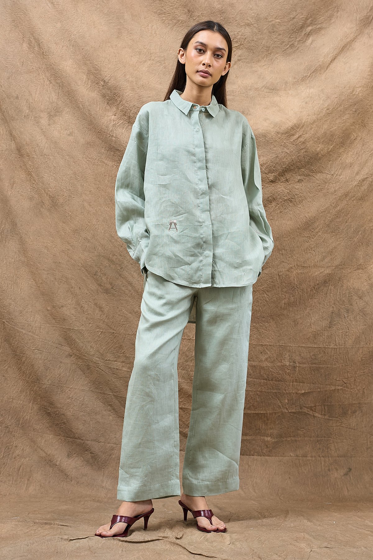 HEART TOP IN SAGE GREEN