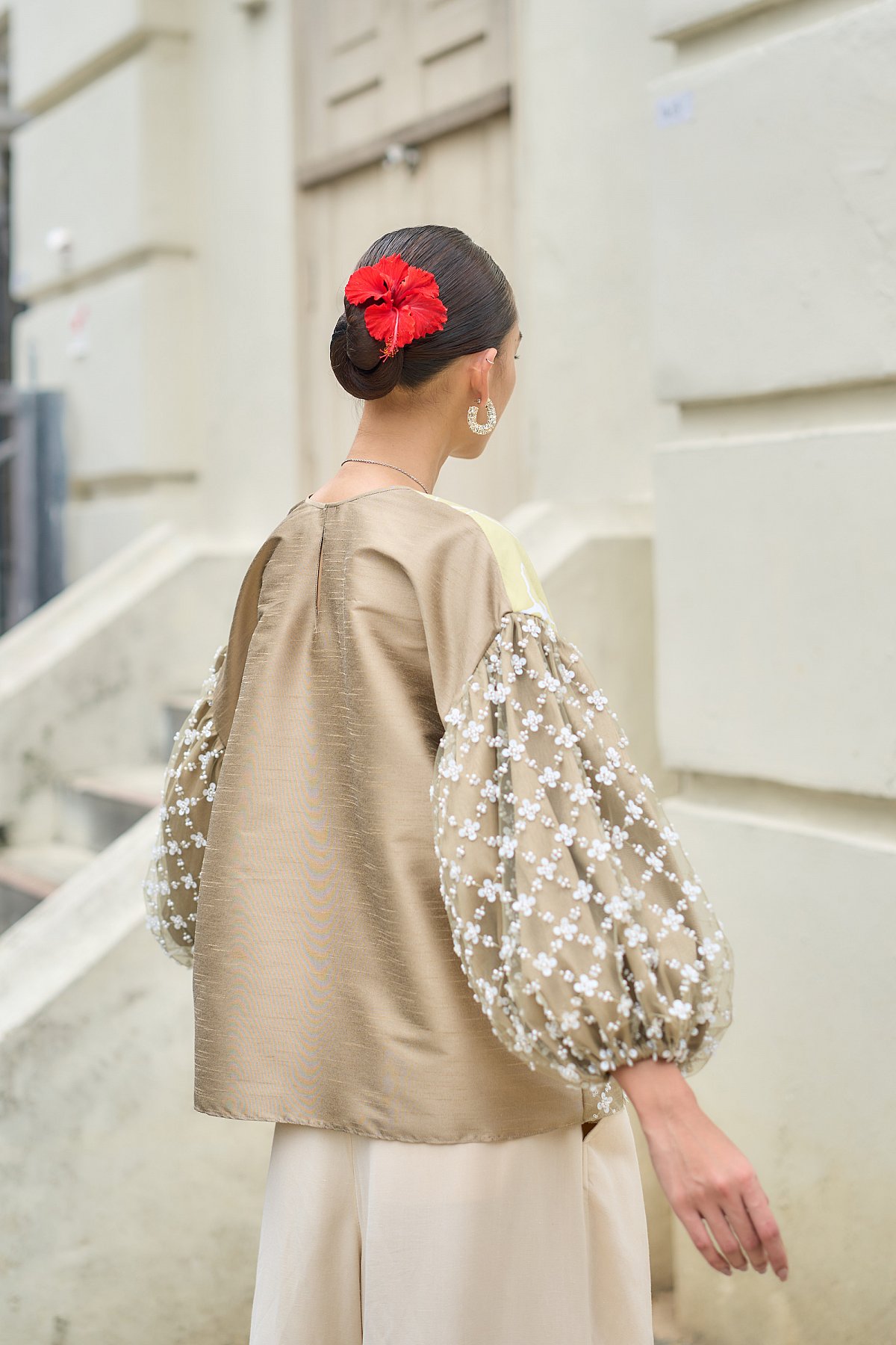INDAH TOP IN HONEY LIME