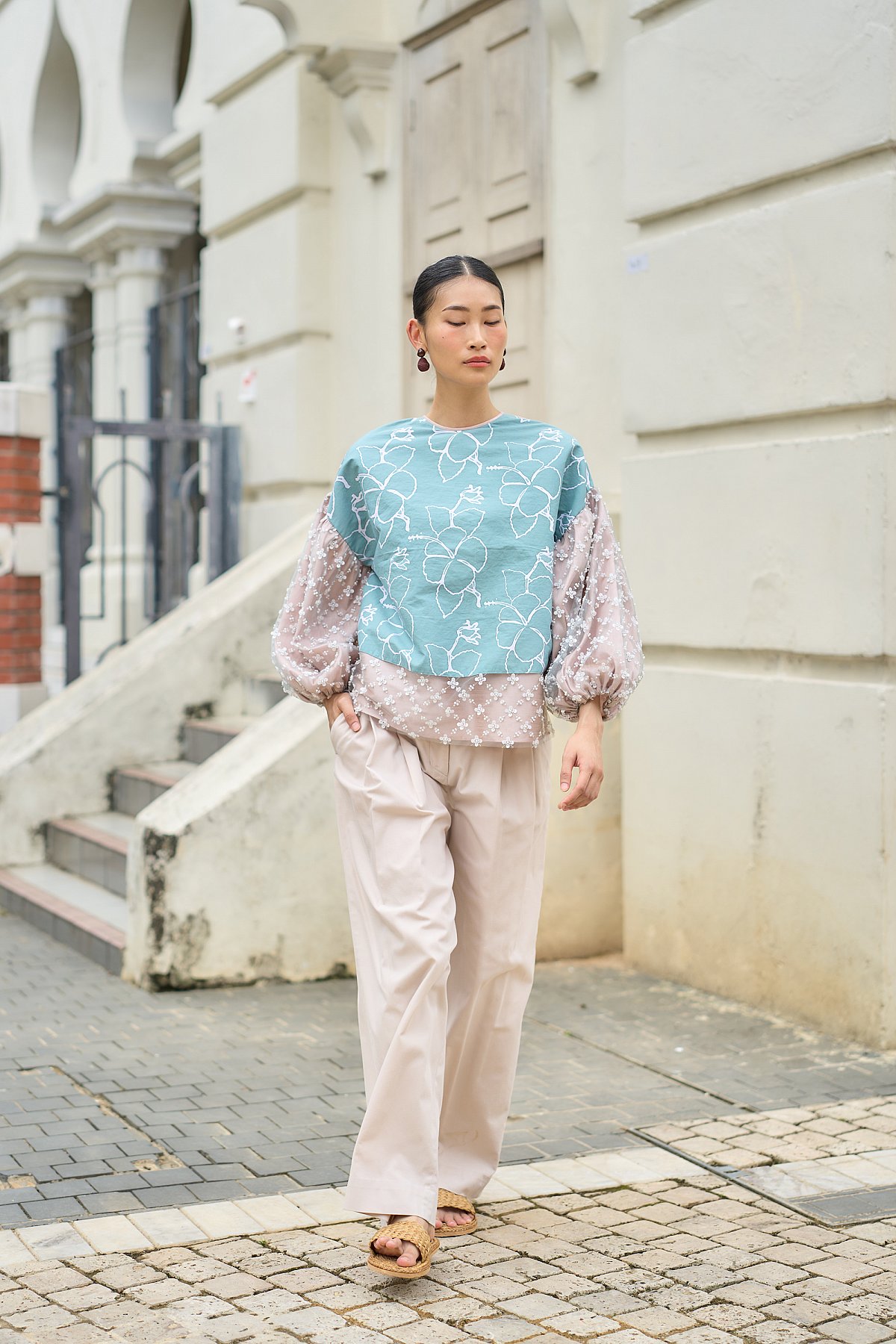 INDAH TOP IN OCEAN BREEZE