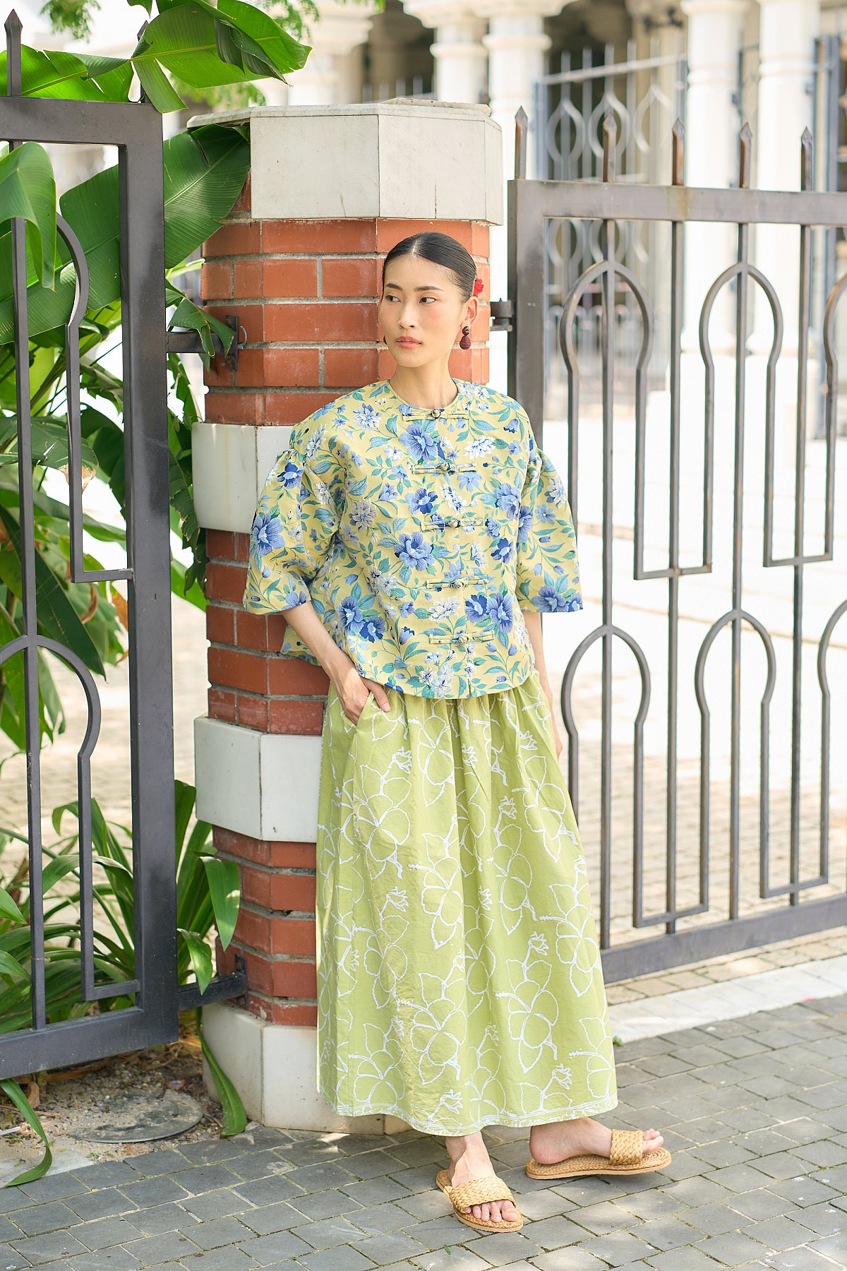 LEA BATIK SKIRT IN LIME