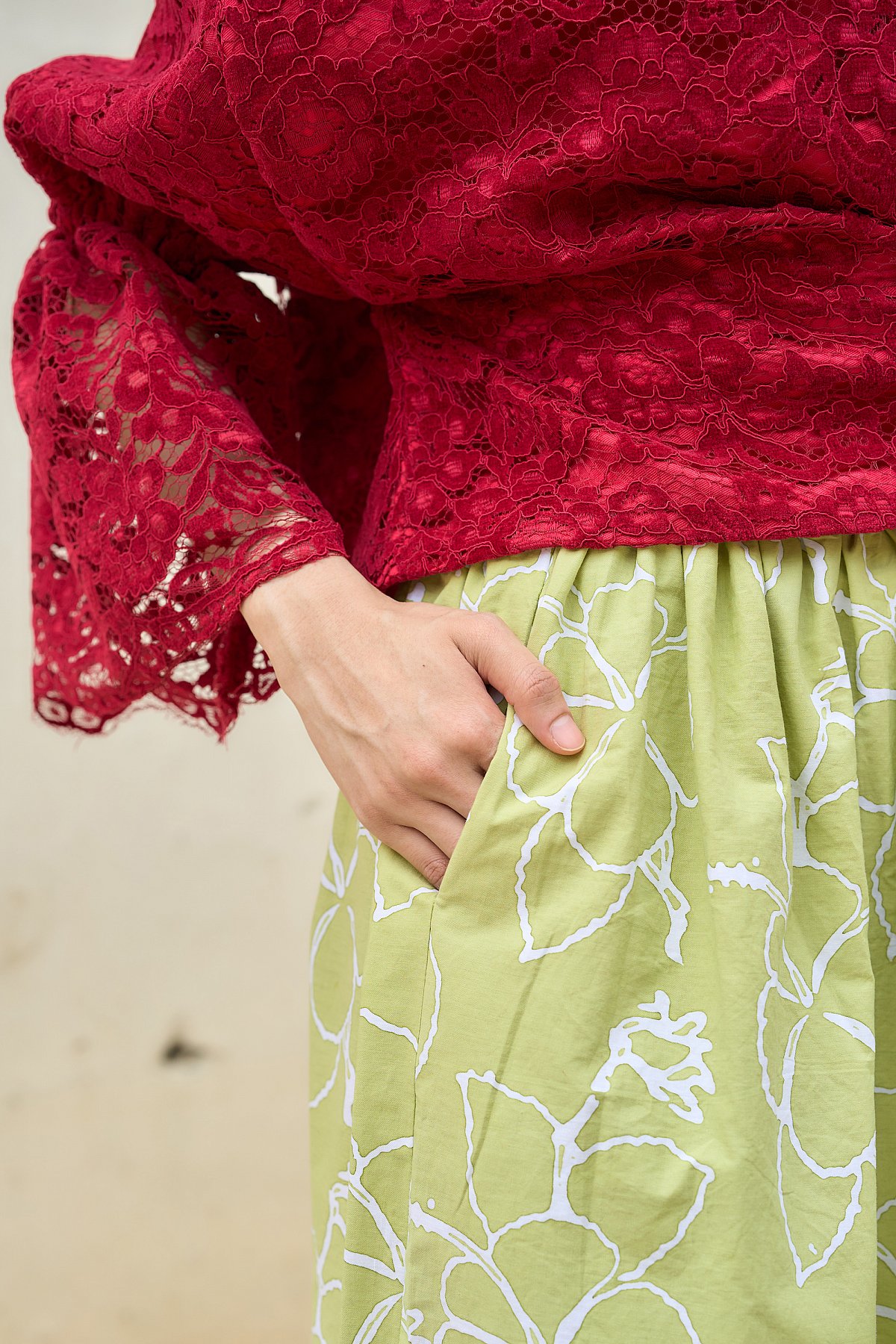 LEA BATIK SKIRT IN LIME