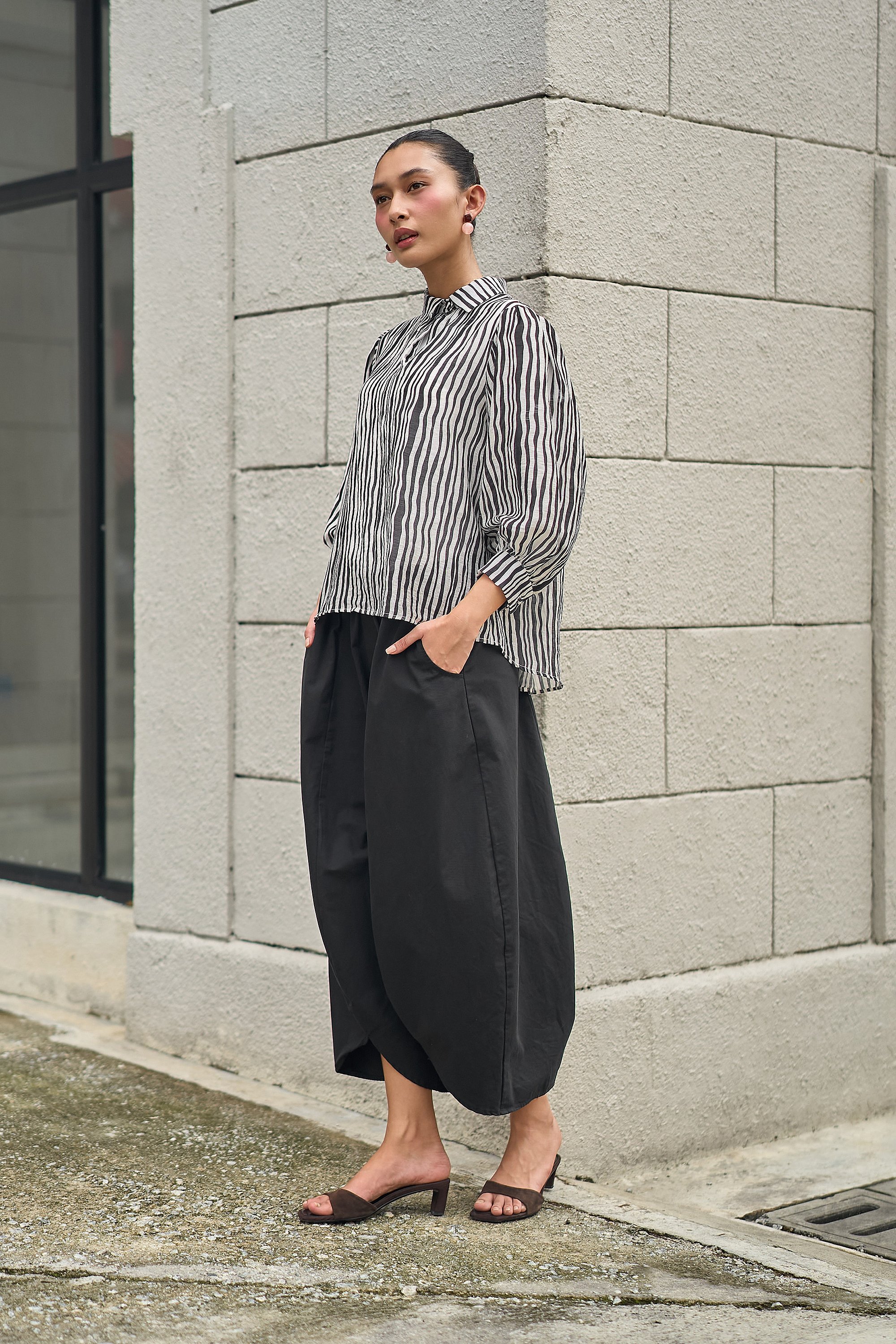 COCO PANTS IN BLACK