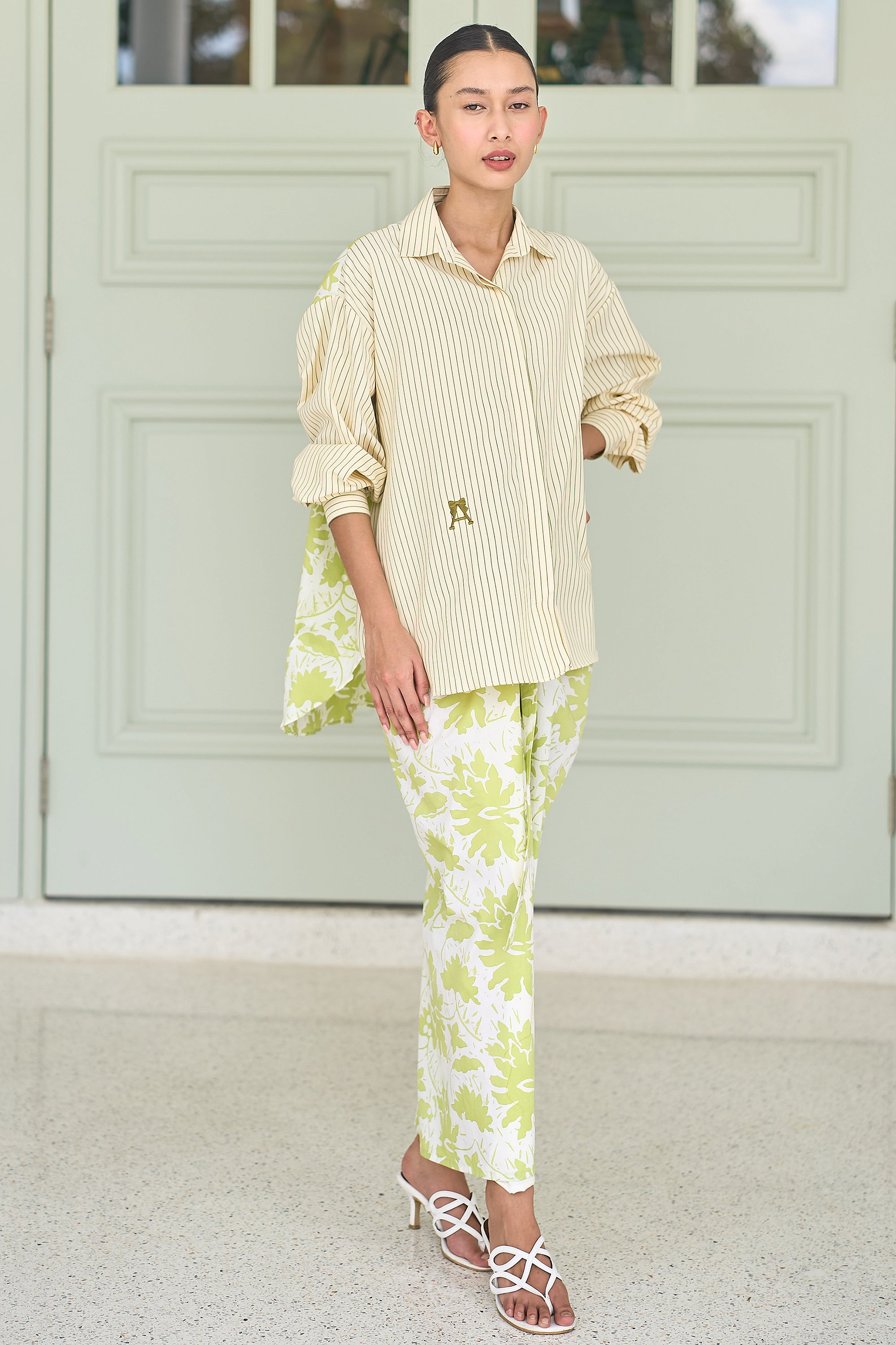 HEART TOP BATIK MONSTERA