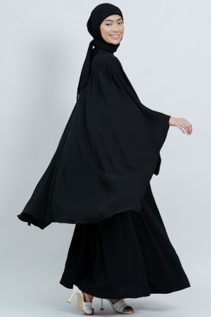 FILLE SET IN BLACK