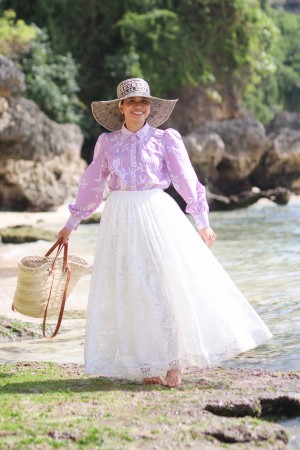PUSPITA TOP IN ORCHID