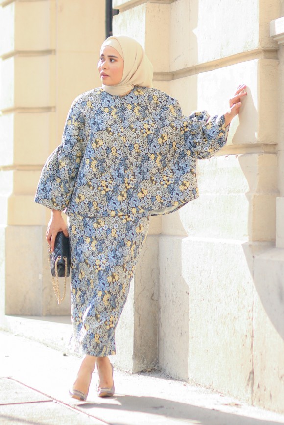 FLEUR PENCIL SKIRT IN BLUE