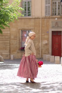 AIX CHECKERED SKIRT IN MAROON