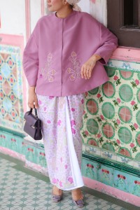 AMAYA BATIK SKIRT IN LILAC