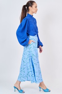 CAMILLE TOP IN ROYAL BLUE