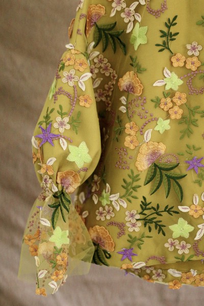 AMAYA TOP IN FULL LACE GOLDEN MEADOW