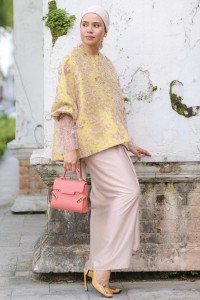 AMAYA SKIRT IN TAUPE SILK