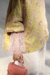 AMAYA TOP IN FULL BEADED LIME