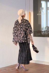 AMAYA SKIRT IN TENUN PELIKAT