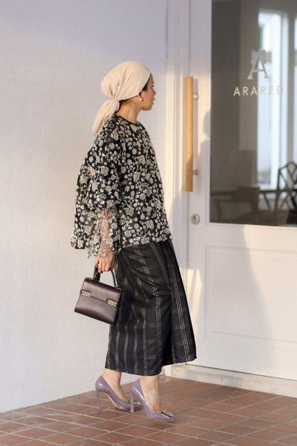 AMAYA SKIRT IN TENUN PELIKAT