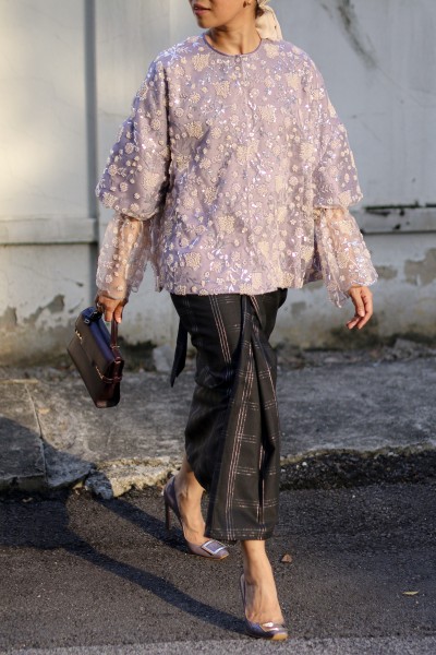 AMAYA SKIRT IN TENUN PELIKAT