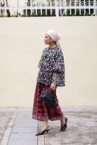 AMAYA TOP IN FULL BEADED BLACK