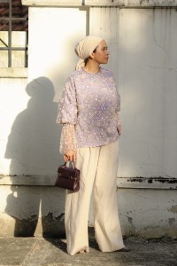 AMAYA TOP IN FULL BEADED LILAC