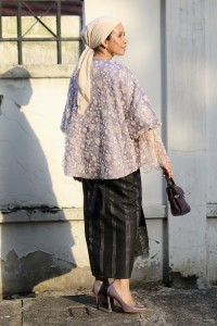 AMAYA TOP IN FULL BEADED LILAC