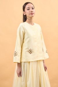 LUNA TOP IN BUTTER YELLOW