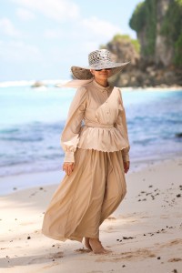 MALAI SKIRT IN SAND