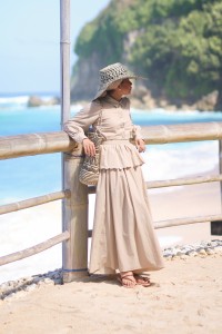 MALAI SKIRT IN SAND