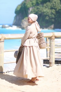 MALAI TOP IN SAND